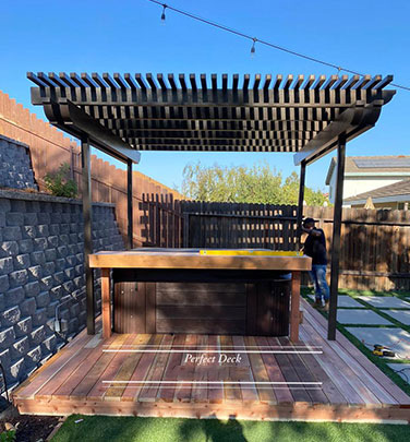 Cedar Decking in La Canada Flintridge