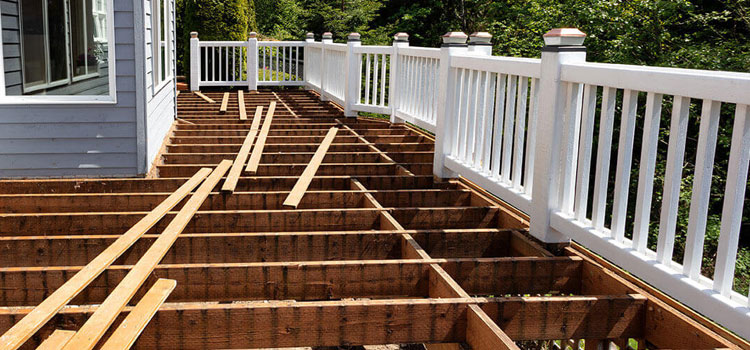 Deck Repair Free Estimate in La Canada Flintridge, CA