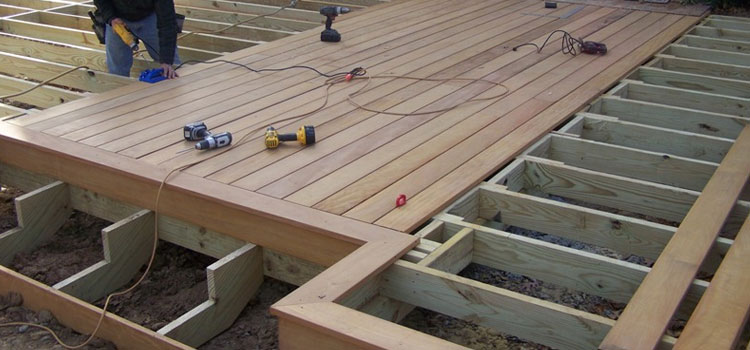 Wood Deck Builders in La Canada Flintridge, CA